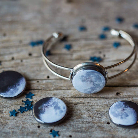 Moon phases cuff bracelet moon jewelry with interchangeable magnets! Silver tone
