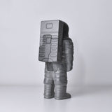 Astronaut puzzle with 5 pieces, gift for adult space lovers.